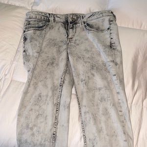 White wash jeans